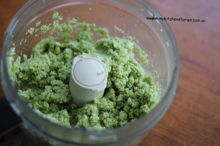 Guacamole without Avocado in the food processor