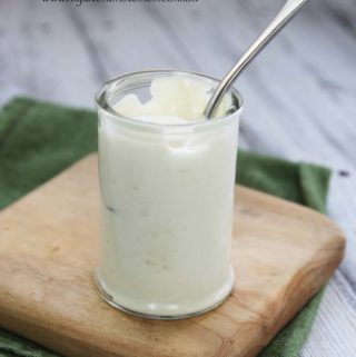 Mayonnaise with chickpea water