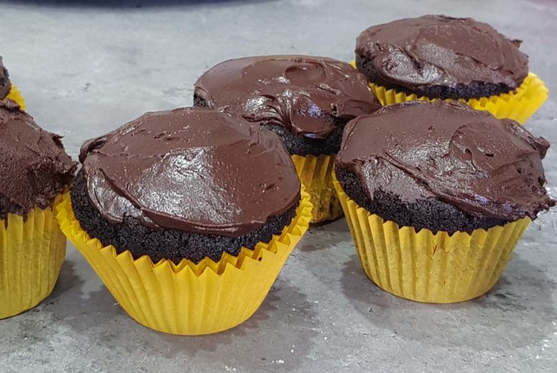 cupcakes with chocolate frosting