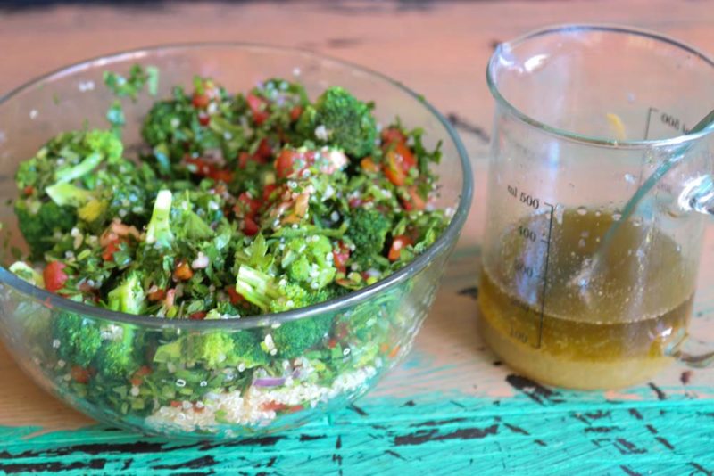 tbouli salad with broccoli