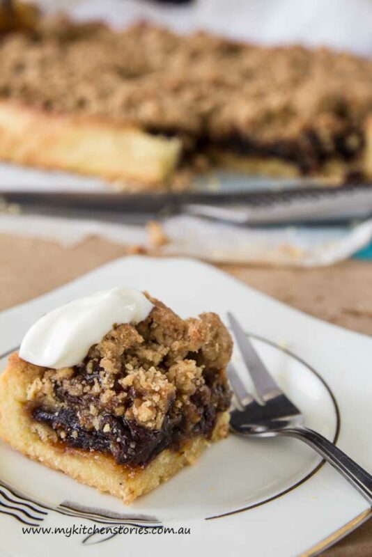 fruit mince crumble slice My Kitchen stories